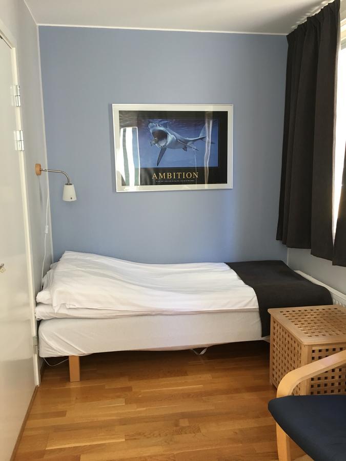 Hotell Haessloe Vasteras Exterior photo