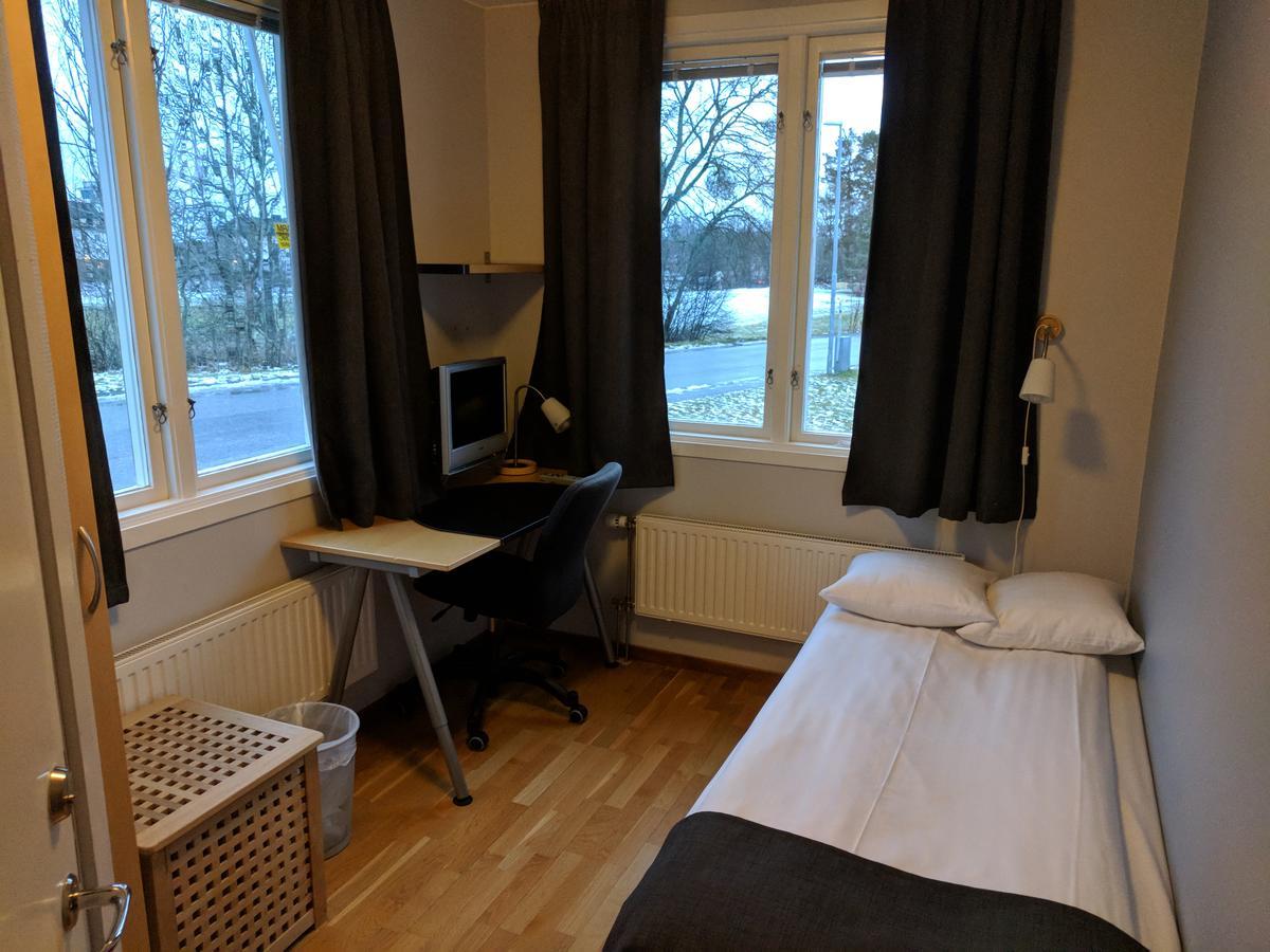 Hotell Haessloe Vasteras Exterior photo